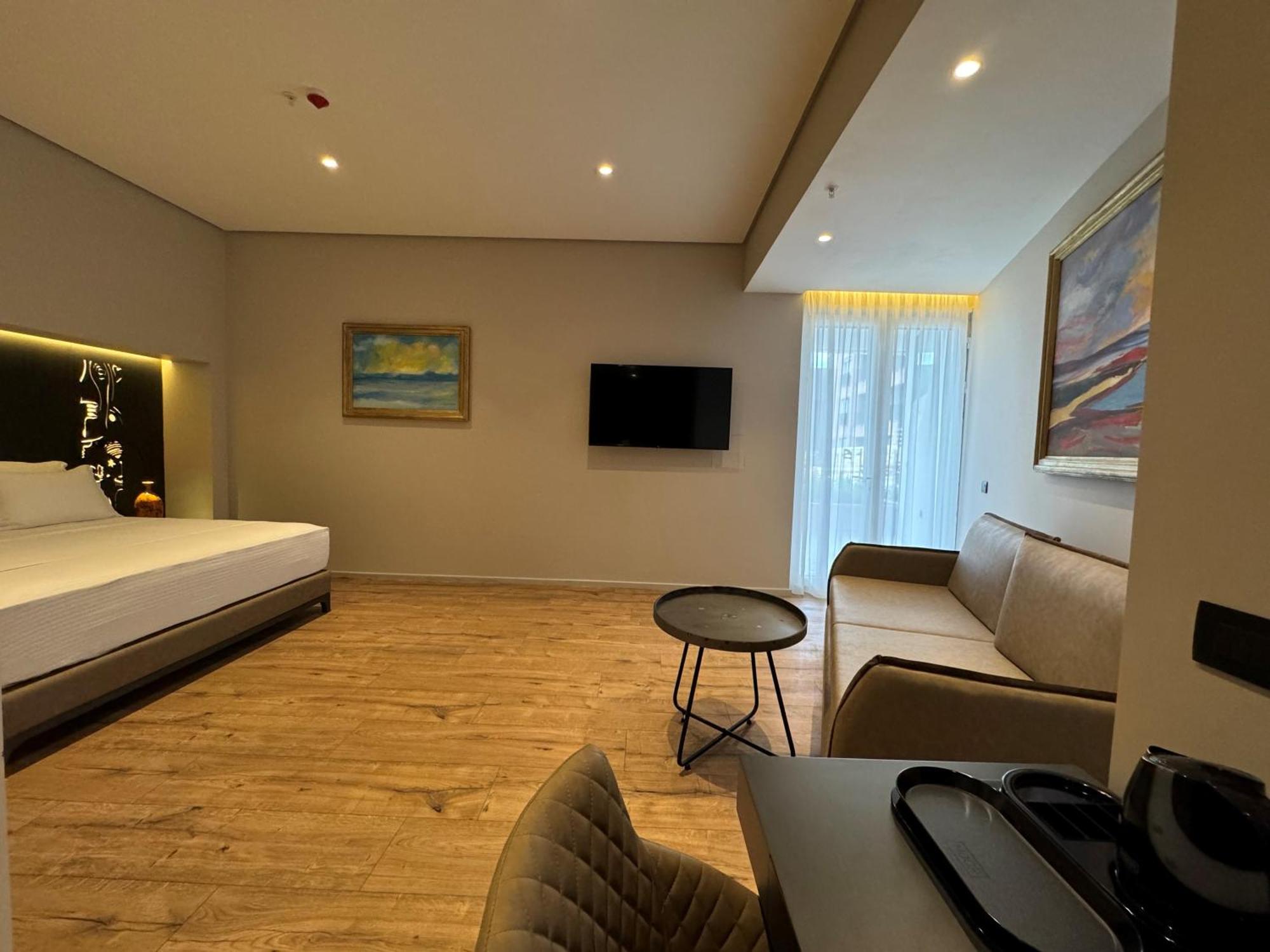 Arka Art Hotel Kashari Εξωτερικό φωτογραφία A room at the hotel
