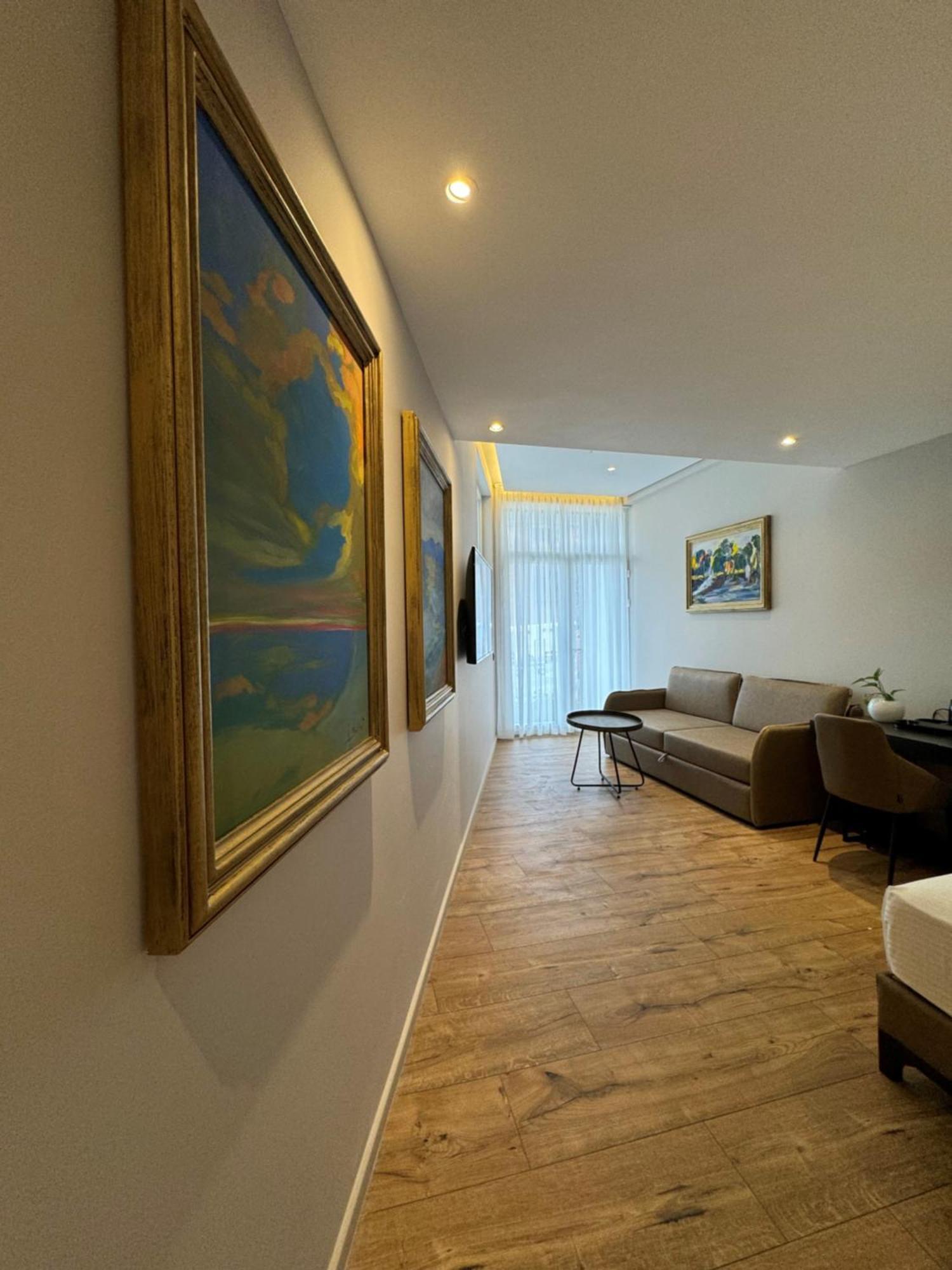 Arka Art Hotel Kashari Εξωτερικό φωτογραφία A suite at the hotel